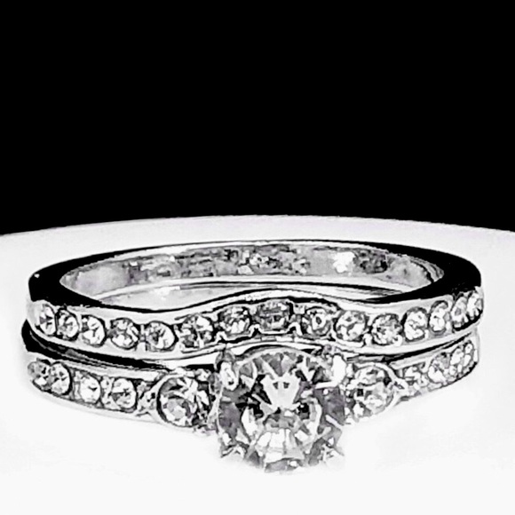 Perfect Wedding Set - Picture 4 of 6